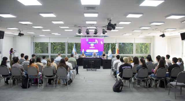 Becas “Chaco+i”: 35 estudiantes chaqueños iniciarán su primera experiencia en instituciones científicas de la provincia